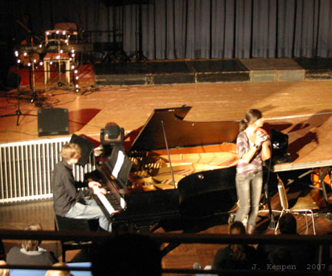 2006