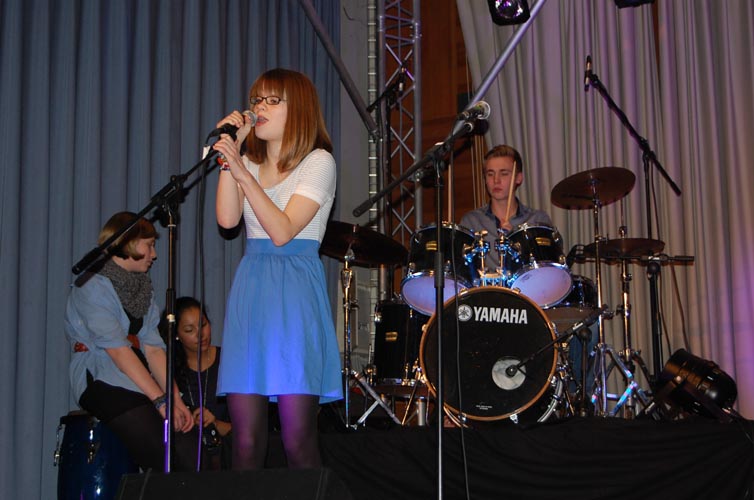 2012-januar-winterkonzert-ngo 115