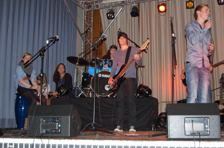 2012-januar-winterkonzert-ngo 121